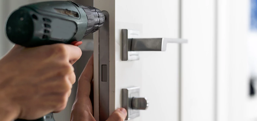 Locksmith For Lock Replacement Near Me in Lake Mathews, CA